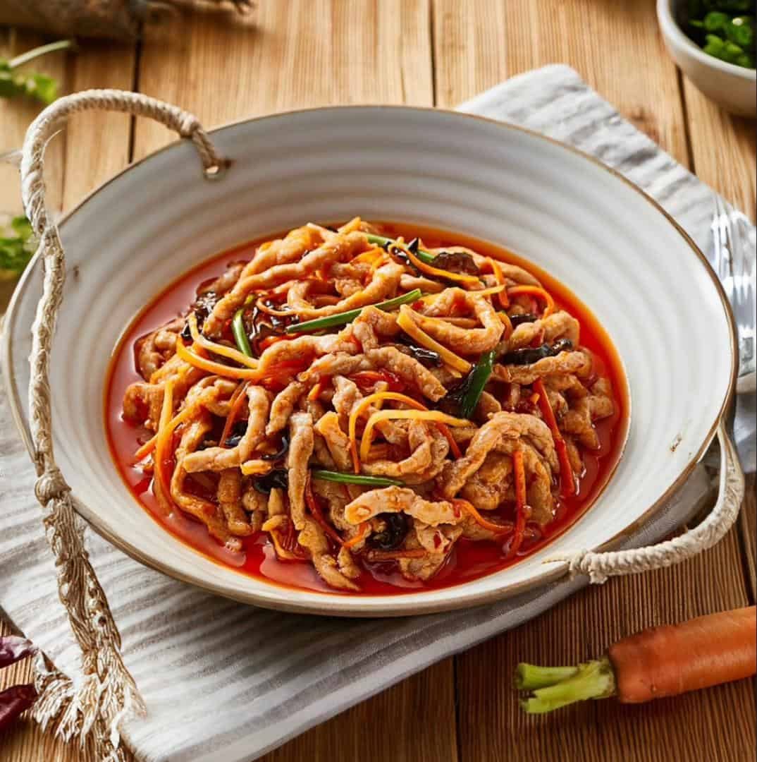 Fish Flavored Shredded Pork 鱼香肉丝 Fish Flavored Shredded Pork 300gm - Image 1
